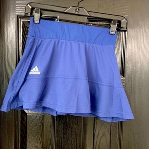 Adidas tennis skirt with built in shorts. Size XS